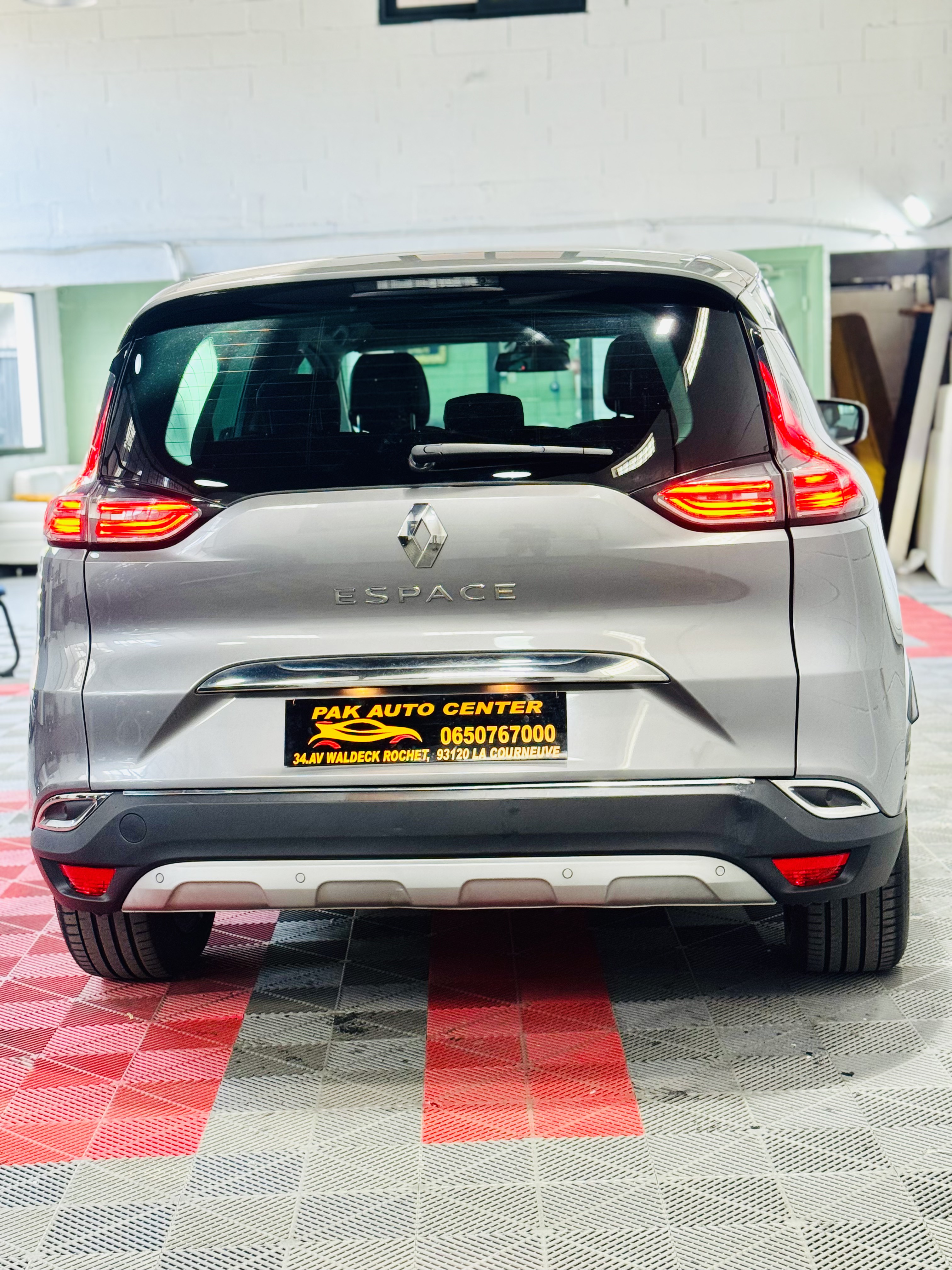 RENAULT ESPACE 1.6 DCI 160 ZEN EDC photo 8