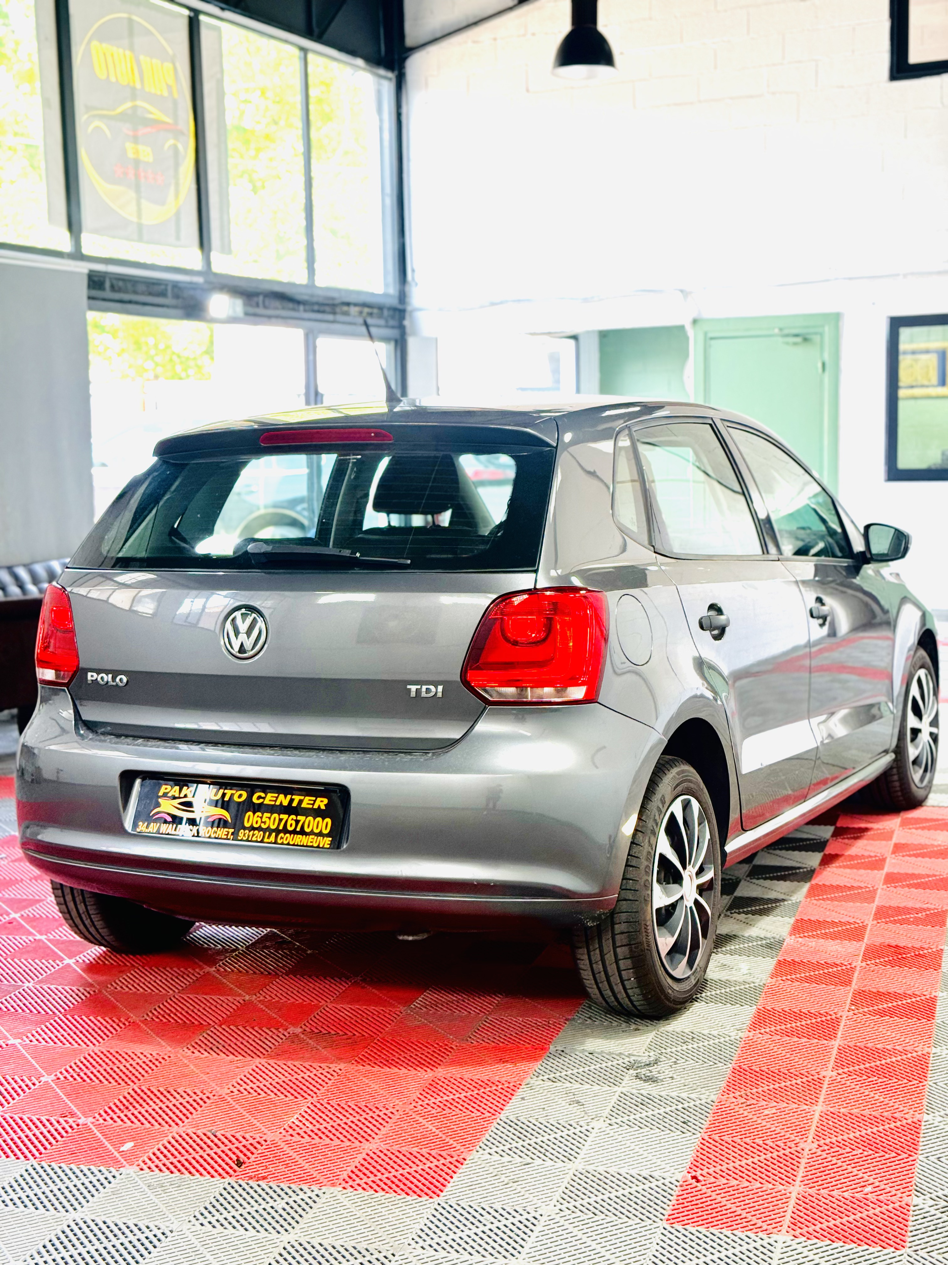 VOLKSWAGEN POLO 1.6 TDI 75 CONFORTLINE photo 7