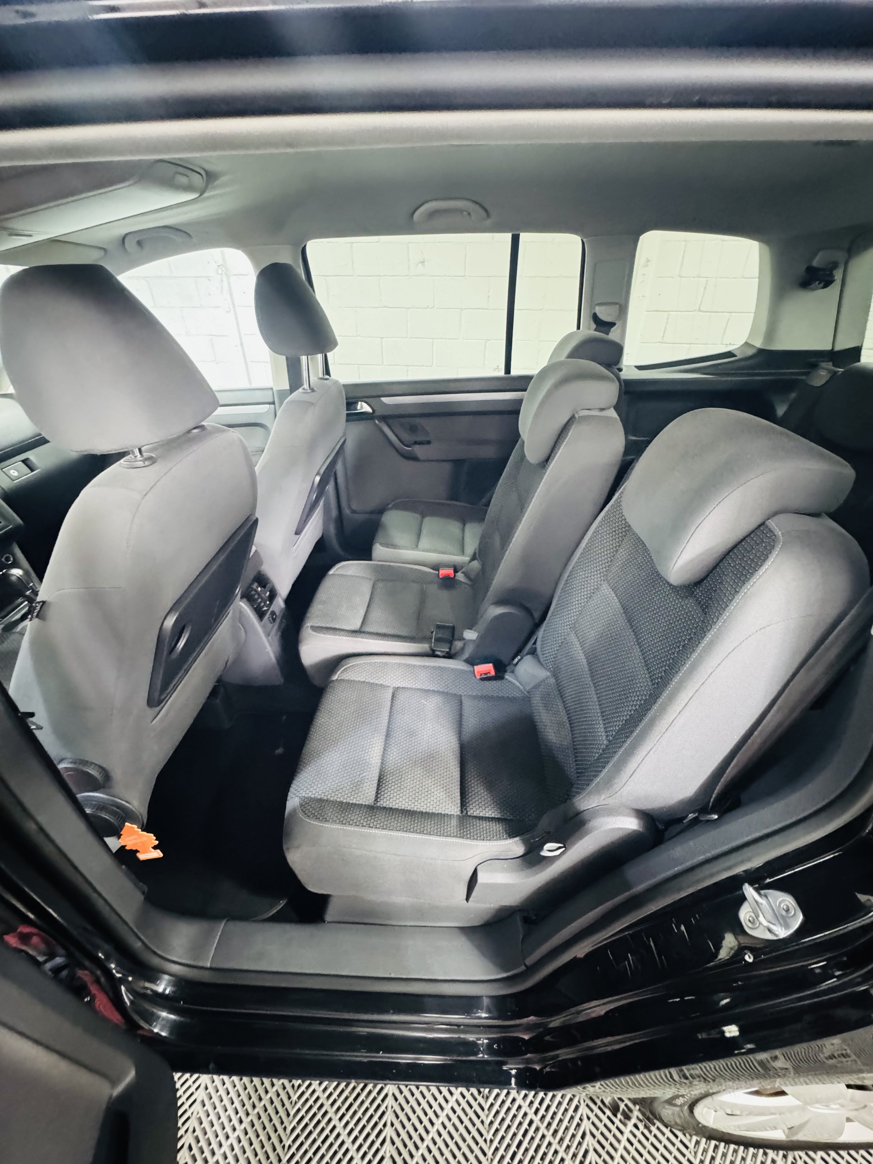 VOLKSWAGEN TOURAN 2.0 TDI 140 MATCH DSG photo 14