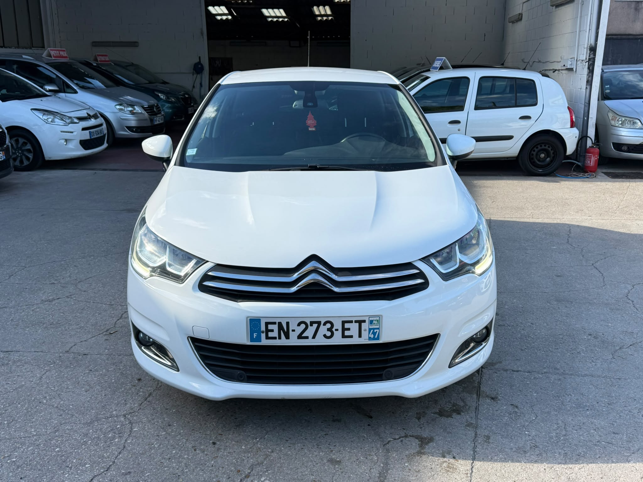 CITROEN C4 1.6 BLUE HDI 100 BUSINESS photo 2